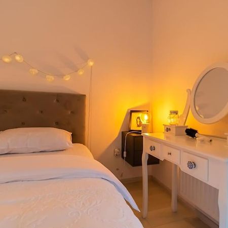 Arte - 2 Bedroom Apartment Near Coresi Mall With Free Parking Brașov Exterior foto